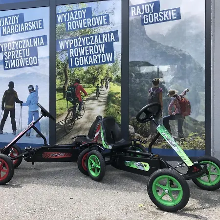 ヴィラ Jodlowa ミシレニツェ